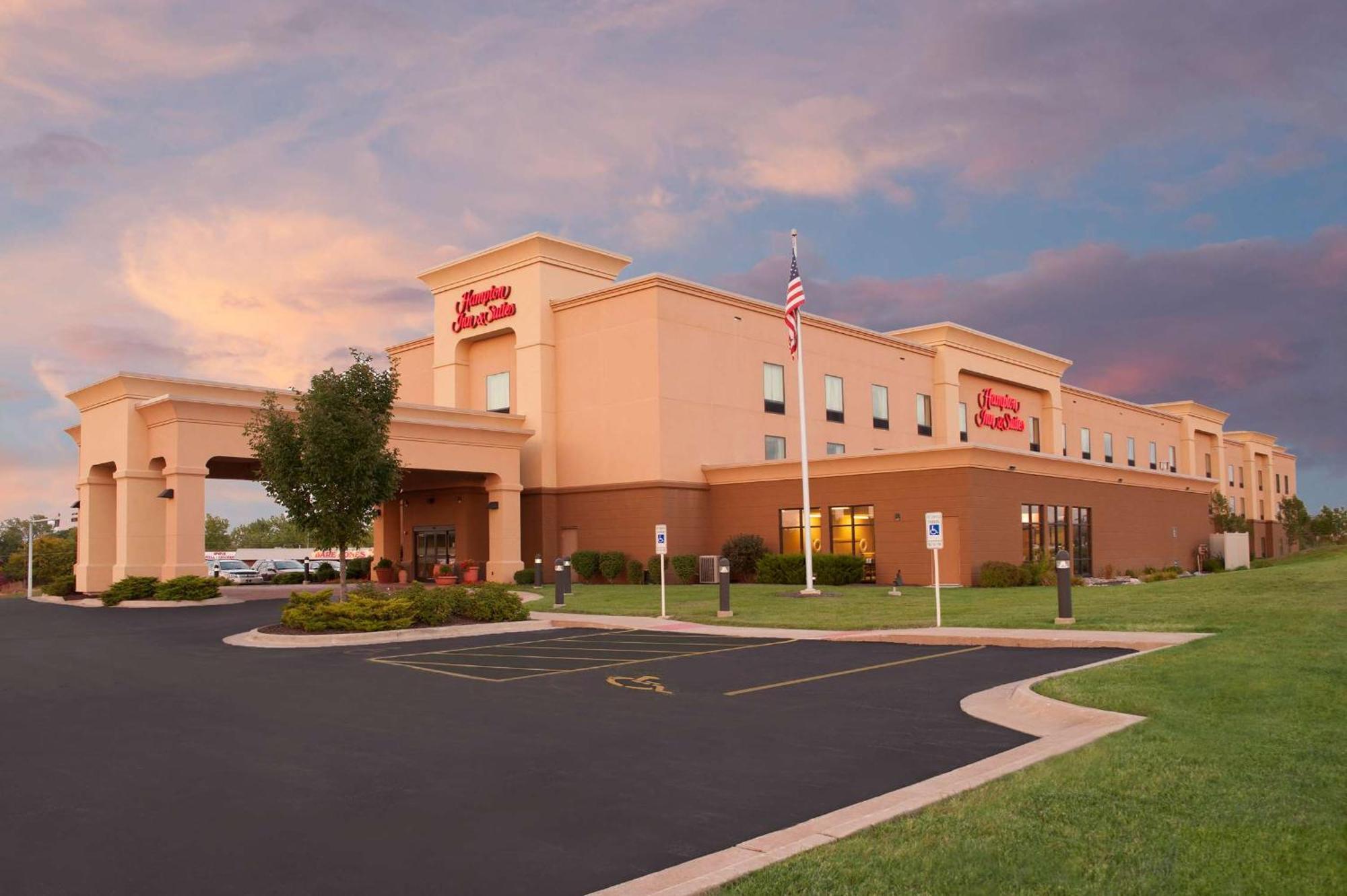 Hampton Inn & Suites Moline-Quad City Int'L Aprt Εξωτερικό φωτογραφία