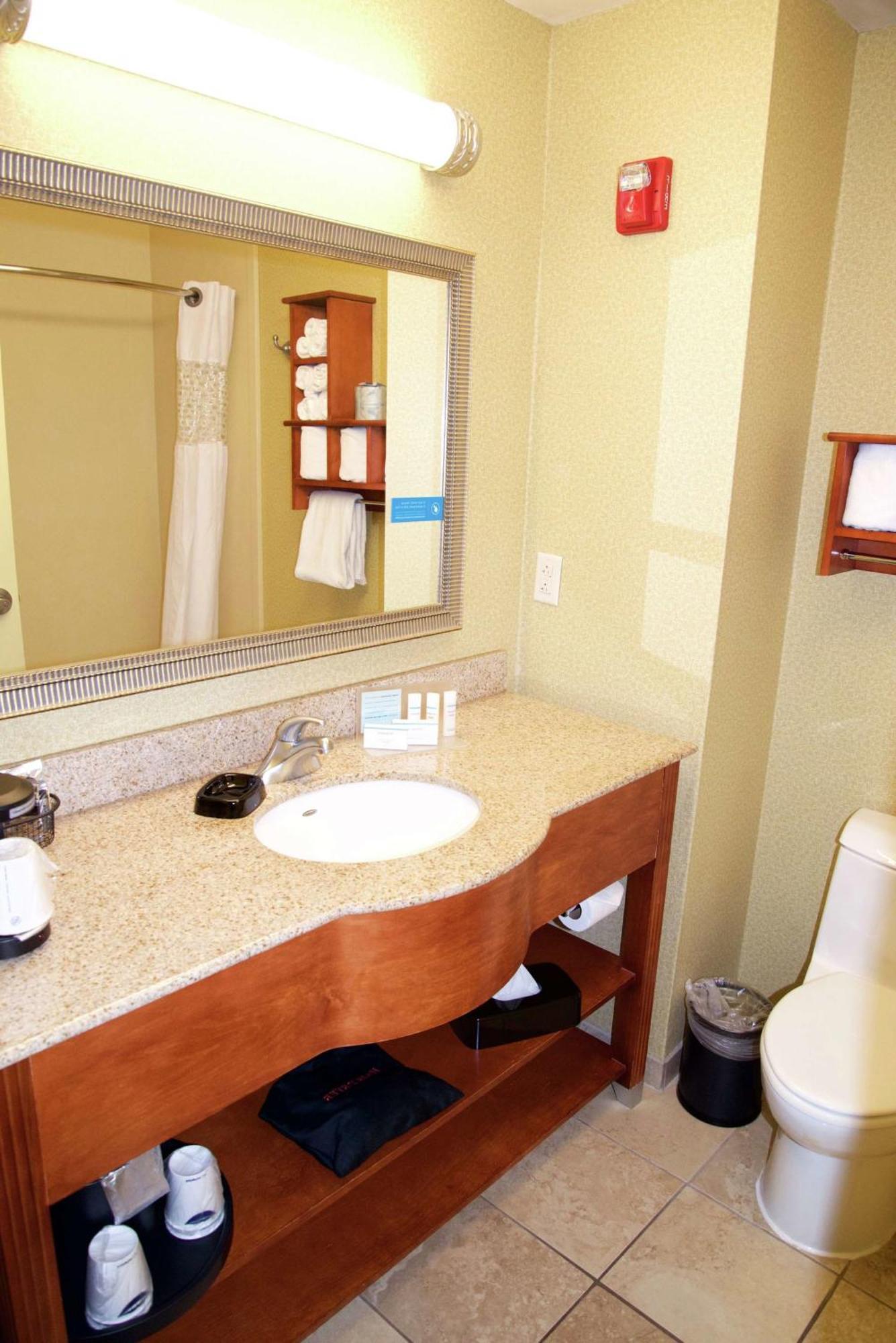 Hampton Inn & Suites Moline-Quad City Int'L Aprt Εξωτερικό φωτογραφία